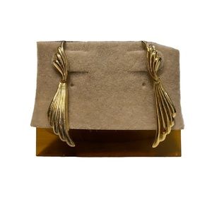 𝅺vintage Gold Plated Dangle Studs